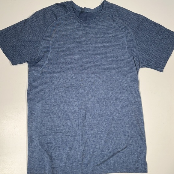 Lululemon Metal Vent Tech Short Sleeve 2.0 Midnight Shadow / Tempest Blue Sz S - Picture 3 of 5